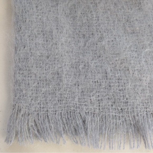 NWT Evangeline Linens Grey Mohair Pure New Wool Gray Throw Blanket - Picture 11 of 13